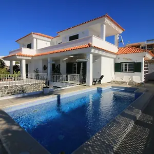  Villa Nina